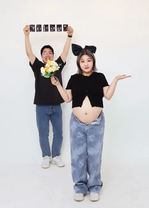 My parent take a picture other concept with my photo