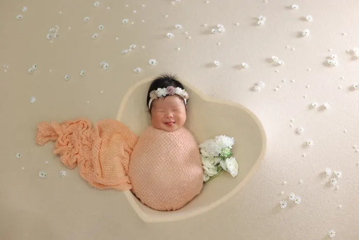It's newborn photo korean style