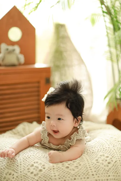 Baby Pastel Studio 100 Days Photo Shoot