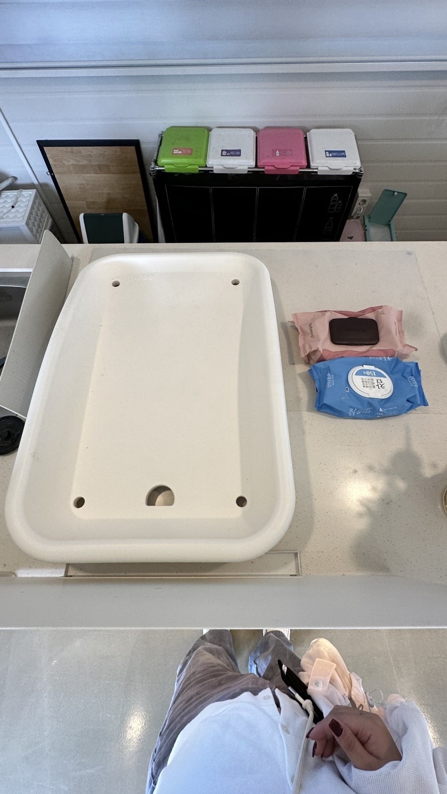 Baby changing table and supplies in the barbecue site's lounge